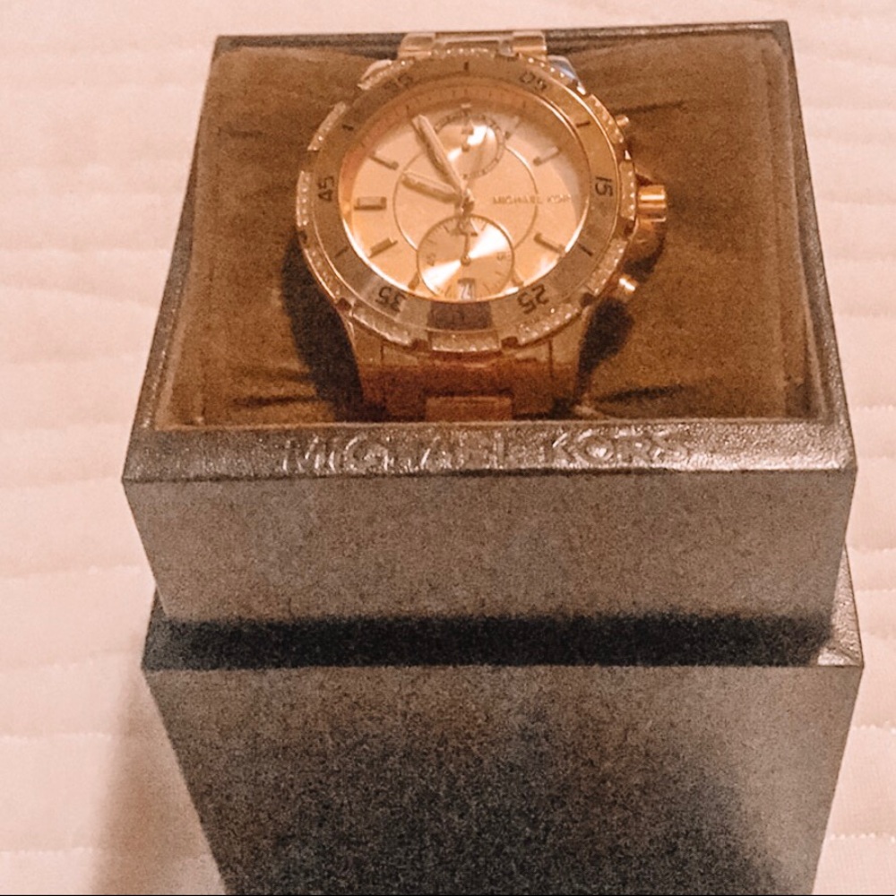 Rose Gold Michael Kors Watch authentic